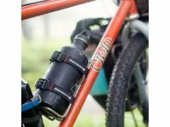 Blackburn Outpost Cargo Cage -Günstiges Fahrradgriffe Geschäft e9f7573c bfbf 483f b734 3548fe050faf